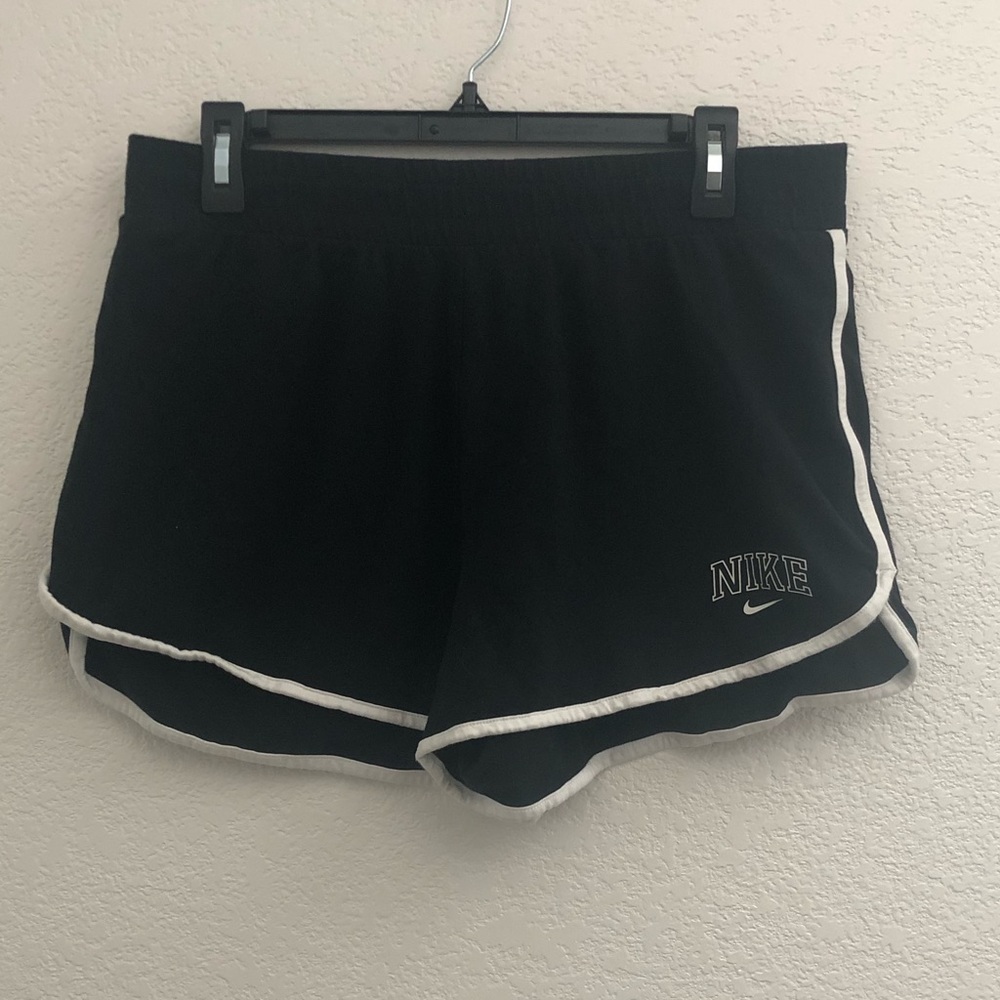 Nike Varsity Knit Shorts 🖤